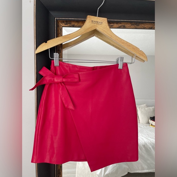 Lovers + Friends Dion Mini Skirt in Cherry Red - Picture 2 of 6